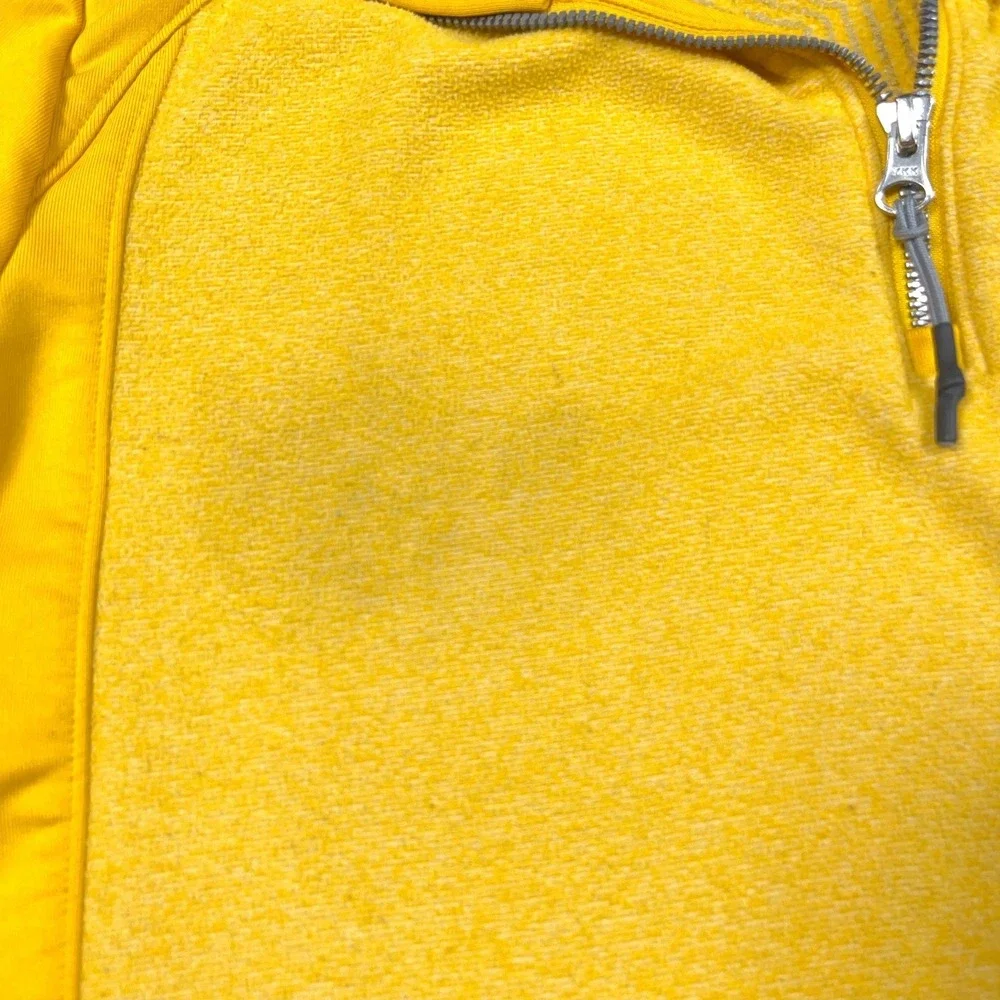 Iowa Hawkeyes Sweater Men XXL 2XL Yellow Pullover Quarter Zip Under Armour *‎